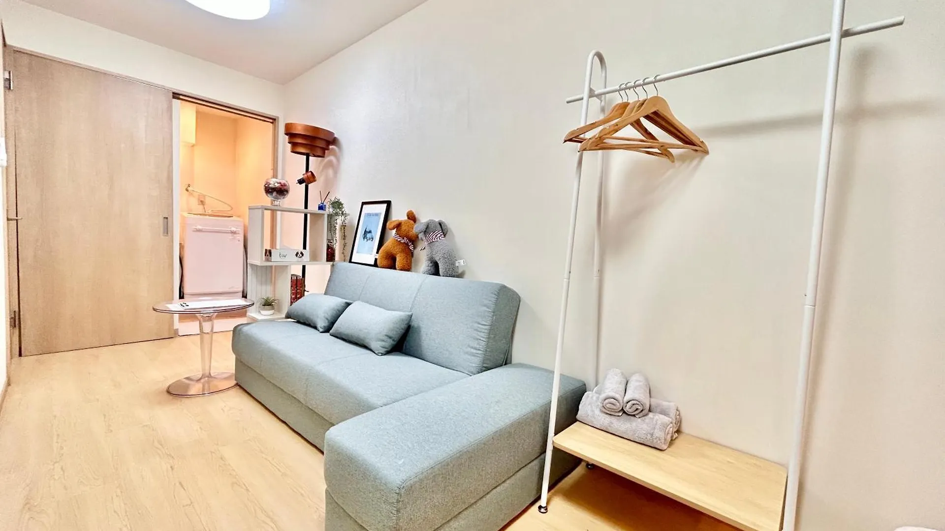 Holiday home 西九条駅徒歩2分usjと梅田と関空直通丸々貸切長屋koto Villa Osaka