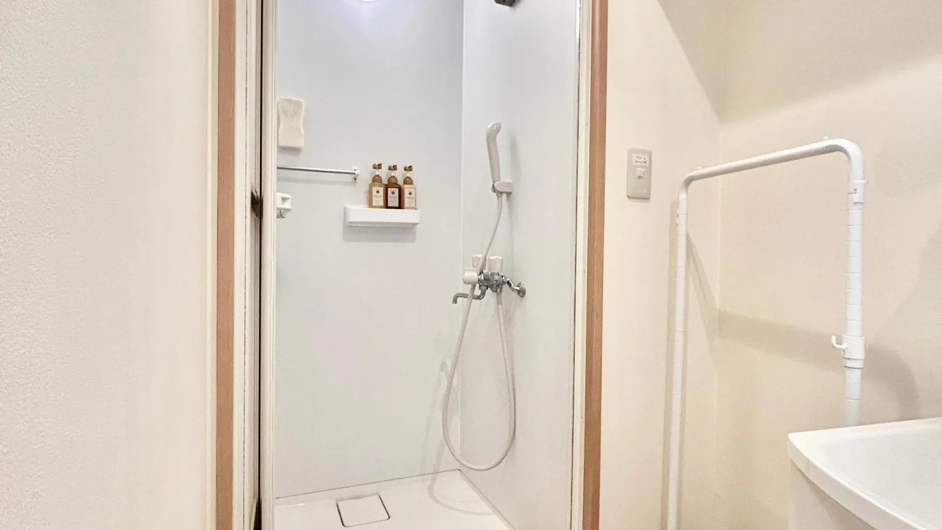 西九条駅徒歩2分usjと梅田と関空直通丸々貸切長屋koto Villa Osaka